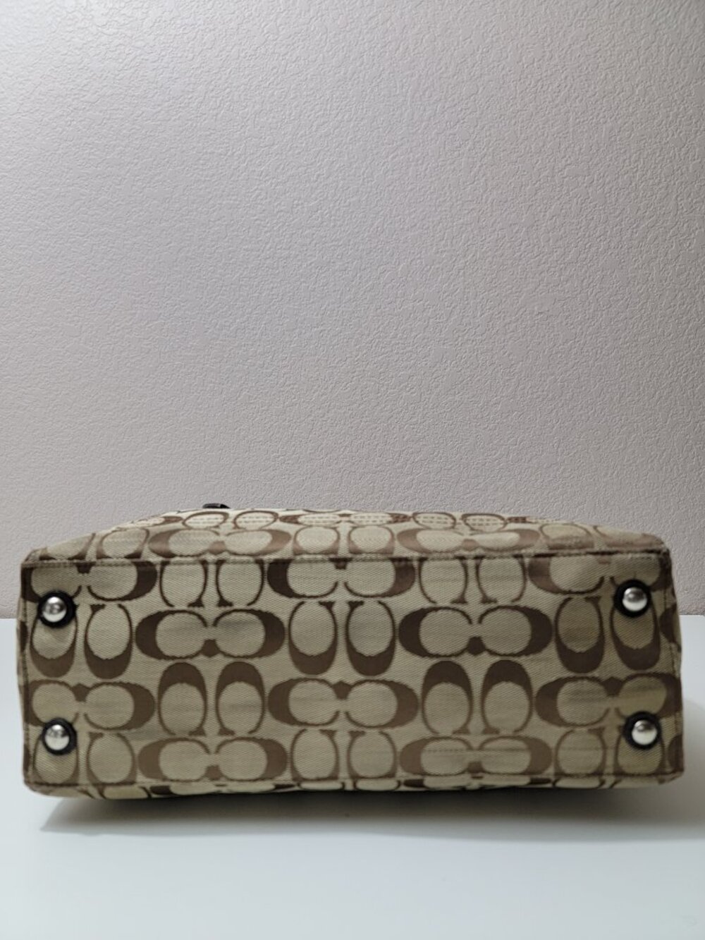 Coach Signature Tote Handbags Khaki Brown Patent Leather Turnlock Bag F16540 - Picture 7 of 12